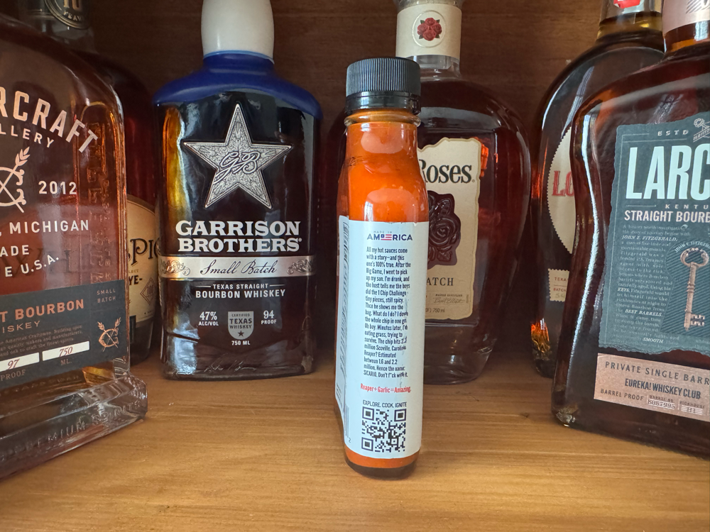 SICARIO – Collector’s Edition Carolina Reaper Hot Sauce